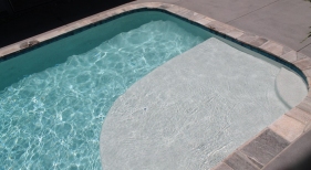 Geometric-Pool-with-Tanning-Ledge-and-Aqua-Cool-Finish-min